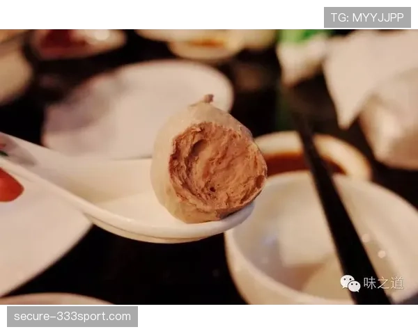 翁泓阳每天吃八顿饭还瘦成闪电，这代谢是租来的吗